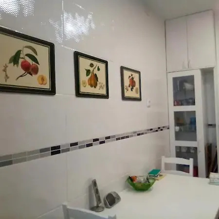 Las Golondrinas Zaragoza سرقسطة